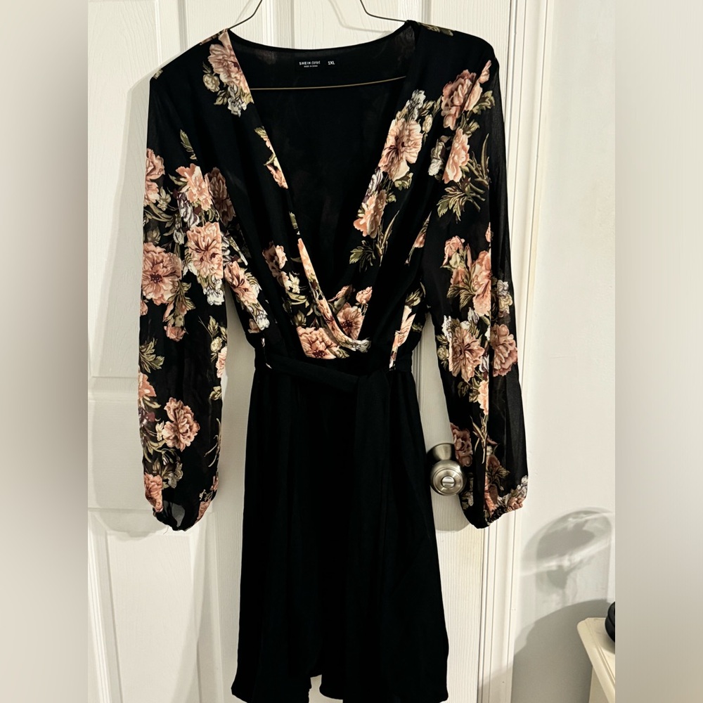 SHEIN Floral Belted Dress